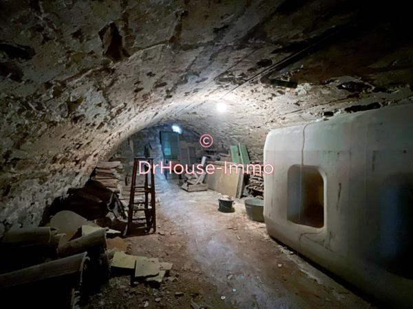 Immeuble à vendre 8 pièces de 102 m²