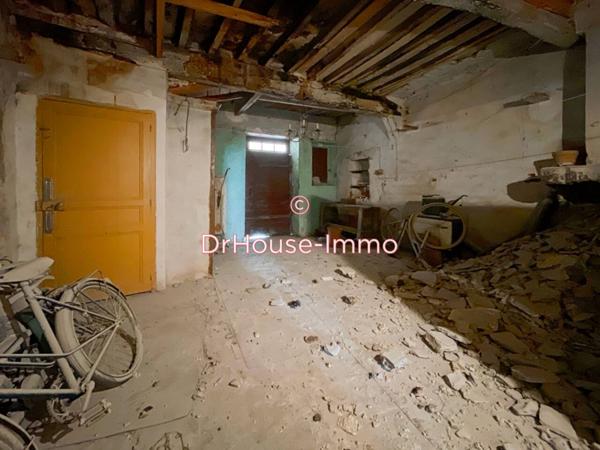 Immeuble à vendre 8 pièces de 102 m²