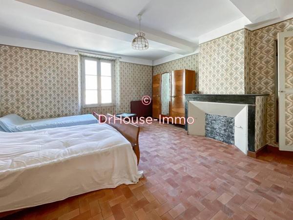 Immeuble à vendre 8 pièces de 102 m²