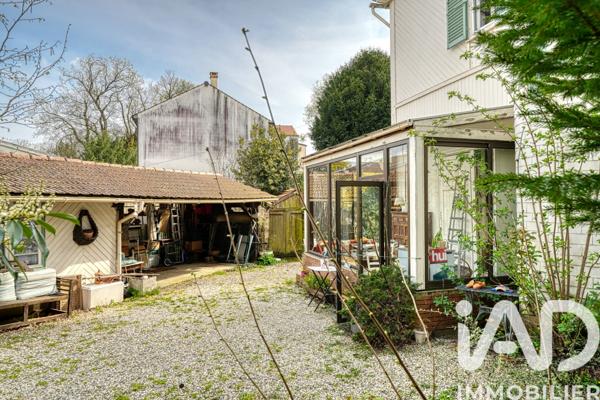 Maison à vendre 6 pièces 136,31 m² Châtenay-Malabry