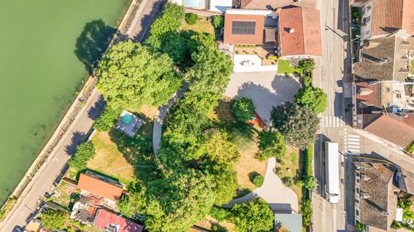 Propriété bourgeoise de 220 m² avec parc paysagé et vue Saône