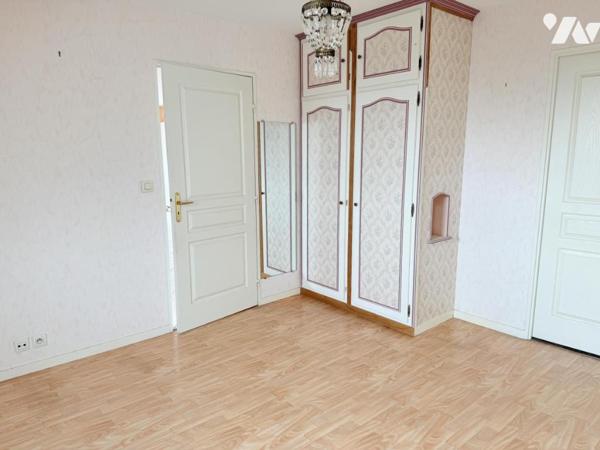 A VENDRE 56 VANNES LA MADELEINE, APPT T3, 83,50m² dernier étage Garage