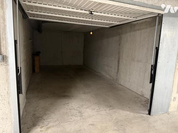A VENDRE 56 VANNES LA MADELEINE, APPT T3, 83,50m² dernier étage Garage