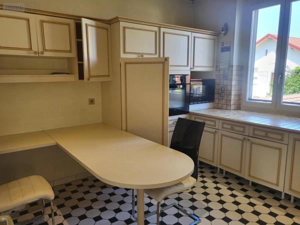 Maison à vendre à Remiremont dans les Vosges (88200), ref : 88038-885