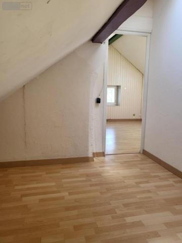 Maison à vendre à Remiremont dans les Vosges (88200), ref : 88038-885