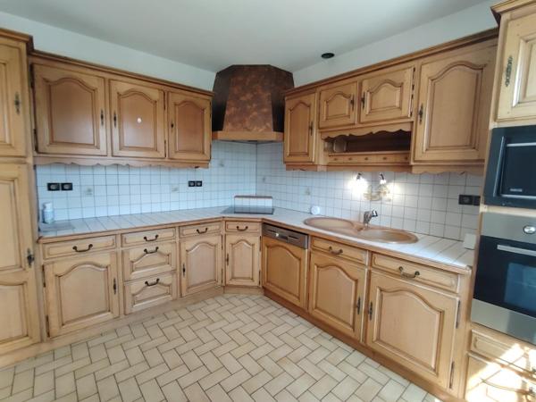 Maison à MOON-SUR-ELLE, 50680 - 6 pièces 110m²