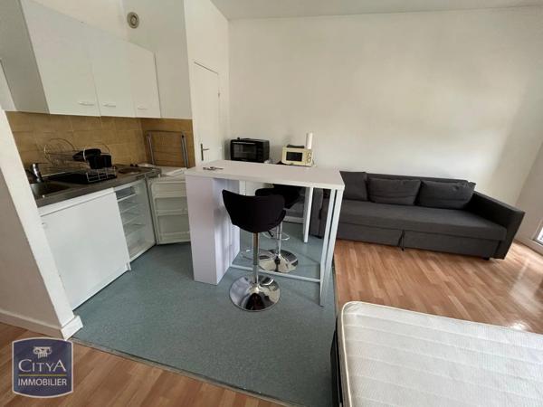 Appartement à louer 1 pièce 35.3m²