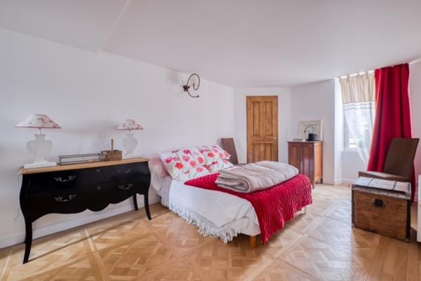 Vente Maison155 m² - 5 Pièces - LAVAL (53000)