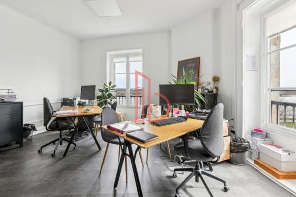 Bureau de 180 m² à louer à Bordeaux Jardin Public Quinconces