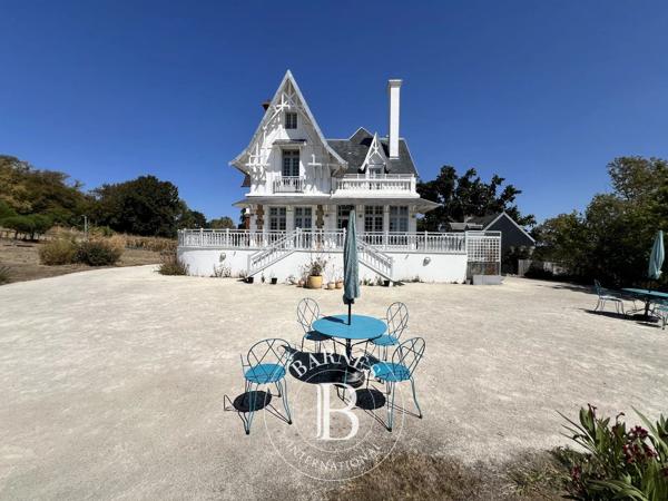 Granville, Villa  780 m² à vendre