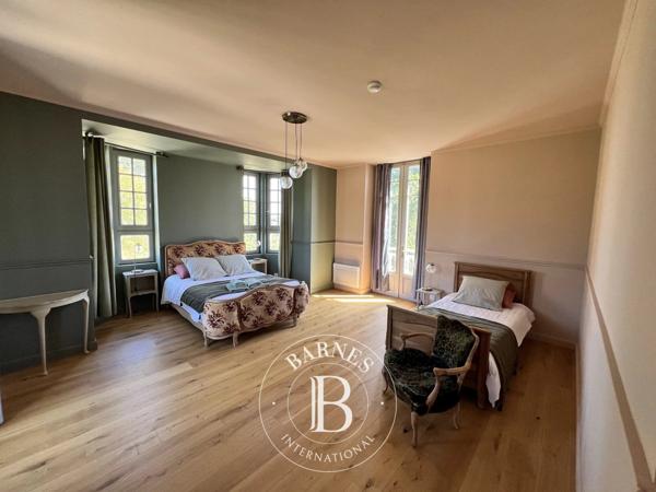 Granville, Villa  780 m² à vendre