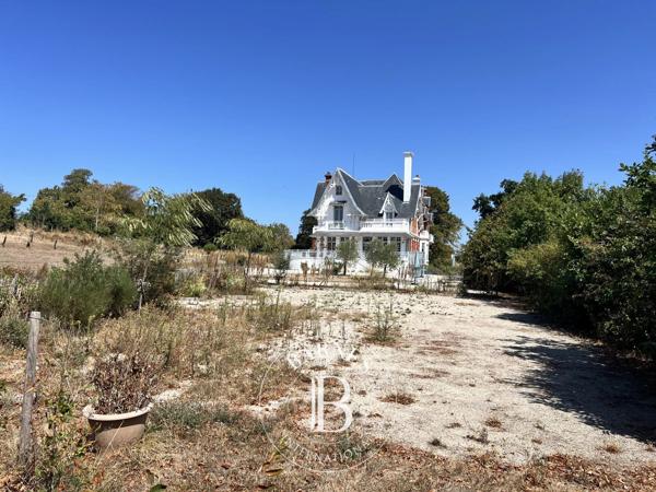 Granville, Villa  780 m² à vendre