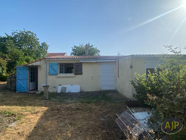 Maison à vendre Haute Indre - 5 pièces, 83m² avec 2 chambre(s) à 290 000€ - AJP Immobilier Saint Herblain