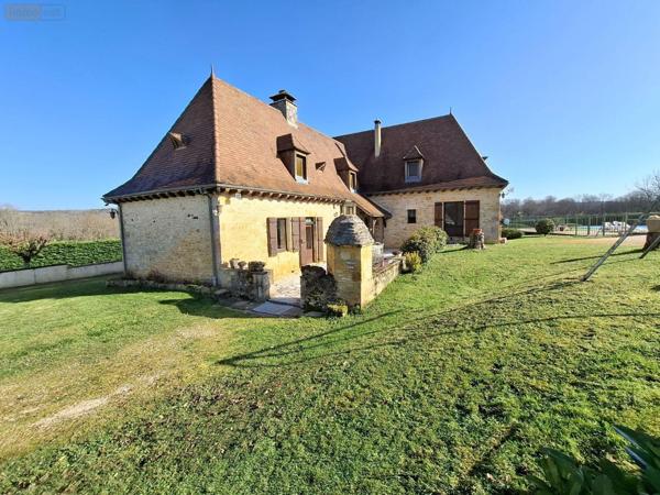 Maison à vendre à Salignac-Eyvigues en Dordogne (24590), ref : 18113/164