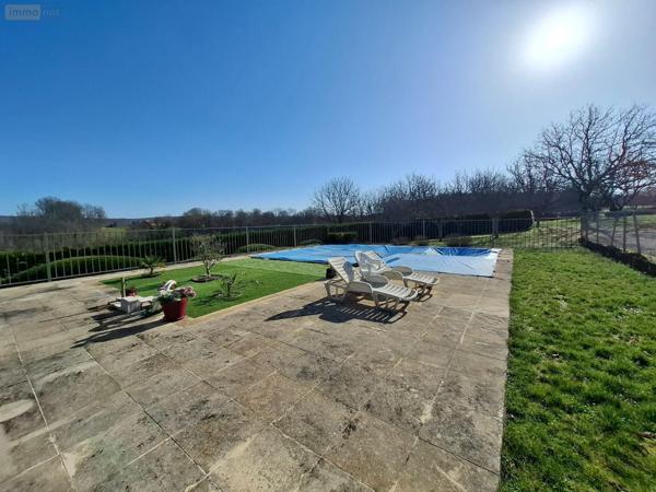 Maison à vendre à Salignac-Eyvigues en Dordogne (24590), ref : 18113/164