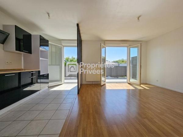 Appartement 3 pièces de 68 m², Noisy-le-Sec Centre avec terrasse, balcon et parking!