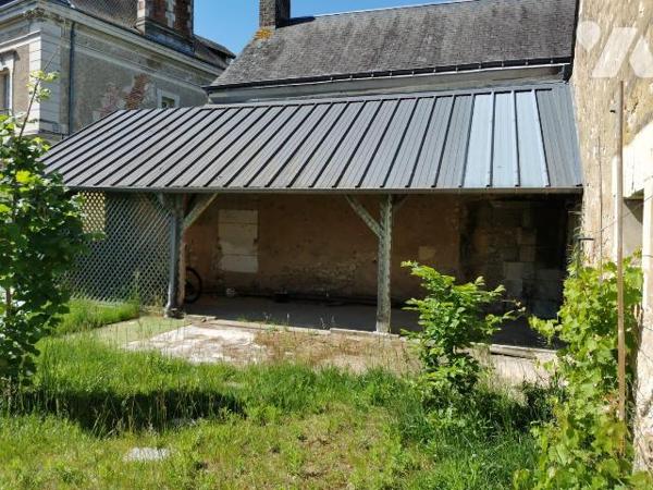 Maison bourgeoise des années 1900 rénovée avec goût , caractère et charme de plus de 150m² habi...
