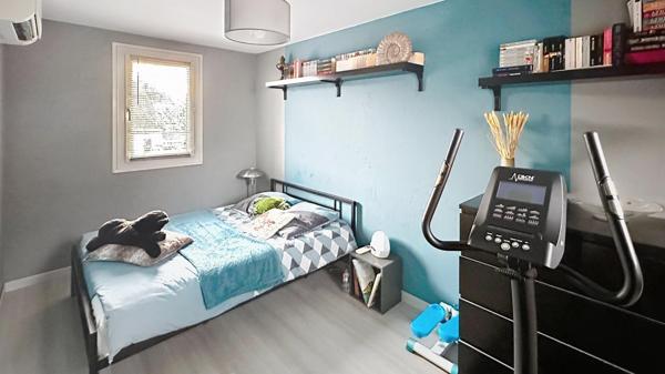 Très jolie maison d'environ 109 m2 (101 m2 carrez)