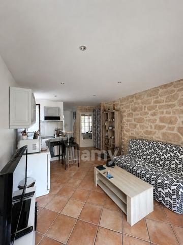 Appartement t2 - jardin - piscine - gardien à cavalaire-sur-mer