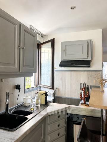 Appartement t2 - jardin - piscine - gardien à cavalaire-sur-mer