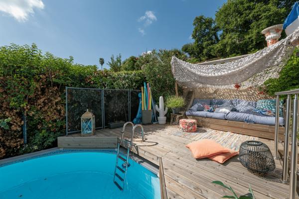 PISCINE PRIVATIVE - TERRASSE - PARKING