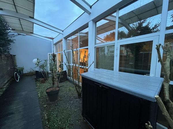 Appartement à vendre |                                       Bordeaux |                                        2 pièces  |  40 m²