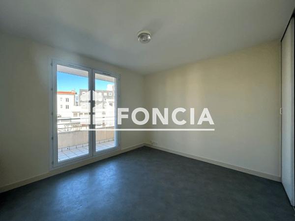 Location Studio 20.19 m² - 4-6 RUE VILLIET Clermont-ferrand 63000