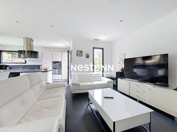 Idéal investisseur! Maison récente composée  2 T3  à saisir!