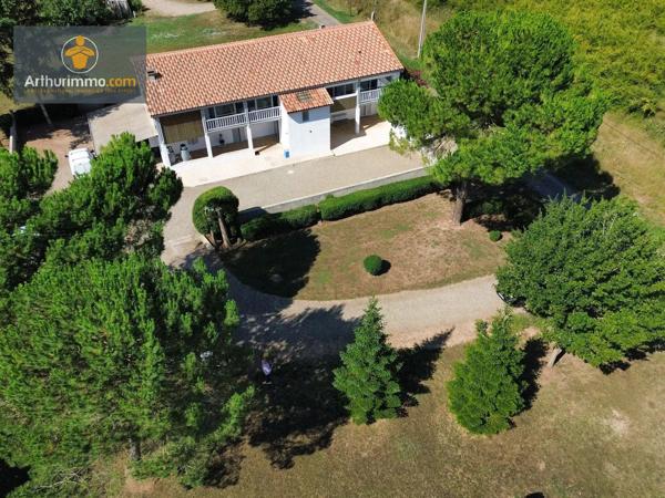 Vente                                                      Maison
                        
                     8 pièces                      155 m2                     à Marmande