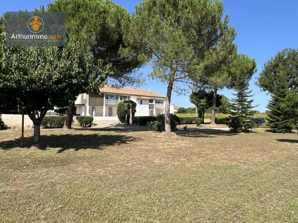 Vente                                                      Maison
                        
                     8 pièces                      155 m2                     à Marmande