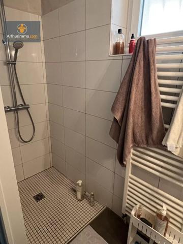 Vente                                                      Maison
                        
                     8 pièces                      155 m2                     à Marmande