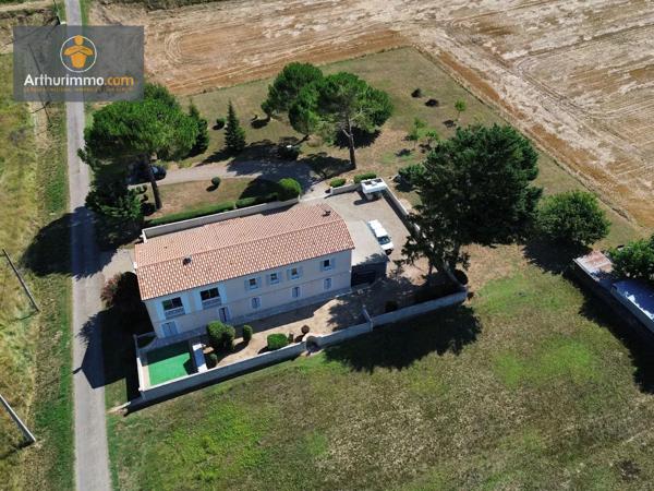 Vente                                                      Maison
                        
                     8 pièces                      155 m2                     à Marmande