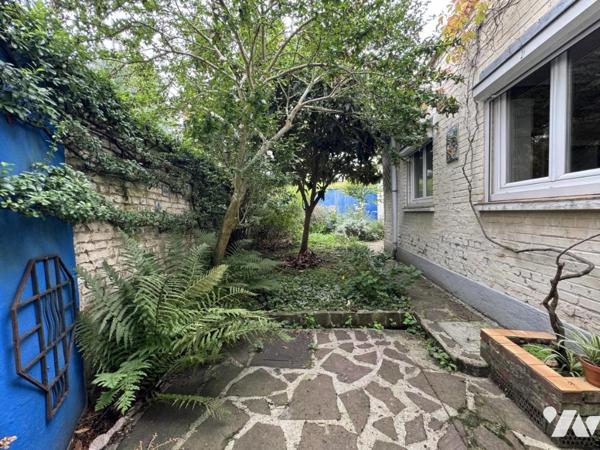 Maison vieux Valenciennes avec jardin et dépendance 3 chambres + grenier 