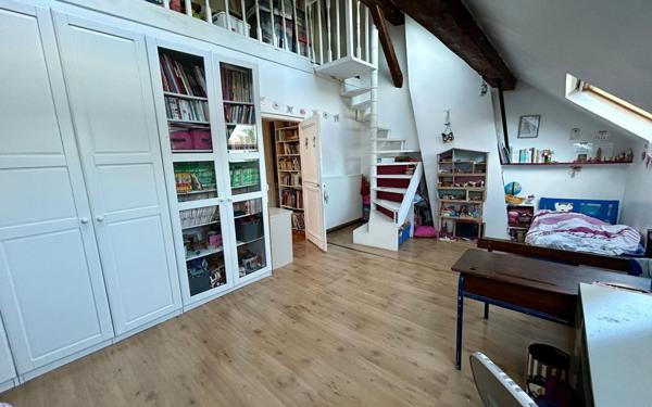 Maison à vendre    7 pièces • 155 m2 Meaux