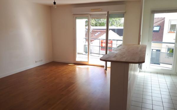 Appartement à louer    2 pièces •  Massy