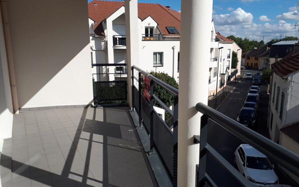 Appartement à louer    2 pièces •  Massy