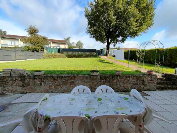 Maison secteur St Laurent sur Sèvre 5 pièces 167 m2