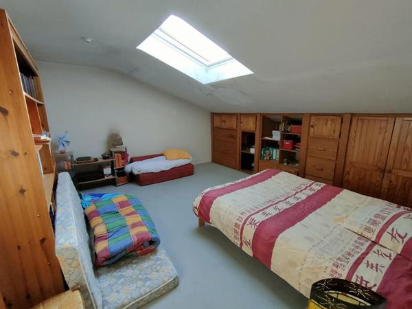 Maison secteur St Laurent sur Sèvre 5 pièces 167 m2