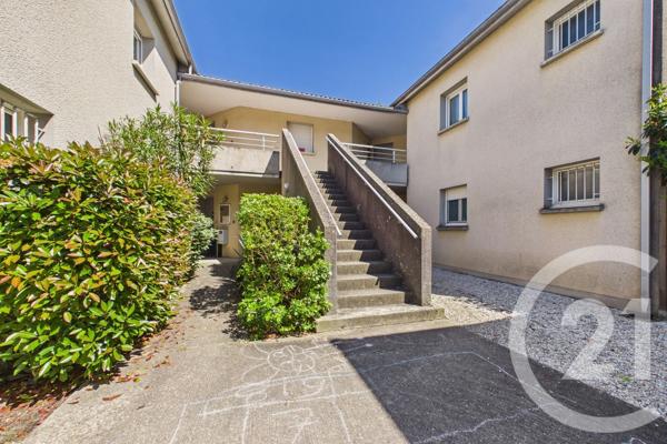 Appartement T3 à vendre  3 pièces - 60,56 m 2   EYSINES  - 33