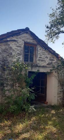Propriete à vendre 9 pièces Proche de LALBENQUE (46)