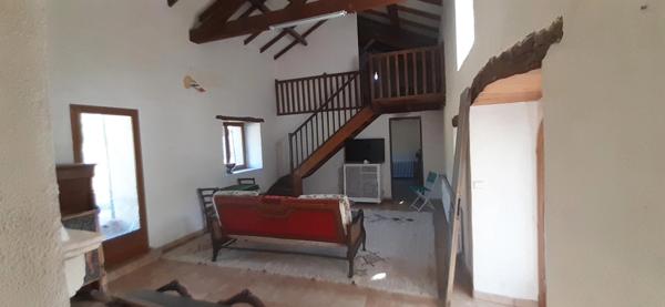 Propriete à vendre 9 pièces Proche de LALBENQUE (46)