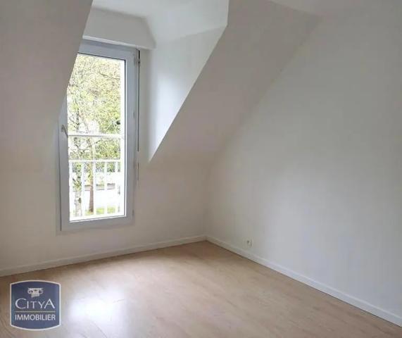 Maison à louer 5 pièces 109.2m² Saint-Nazaire (44600)