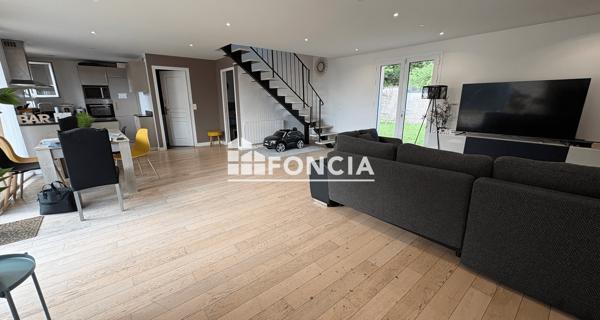 À vendre Maison 5 pièces 85 m² - Hardricourt 78250