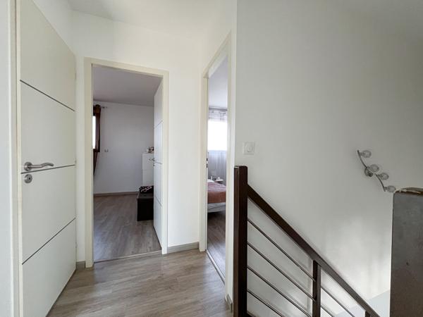 Maison en Exclusivité à Verrières-en-Anjou de 3 chambres avec jardin