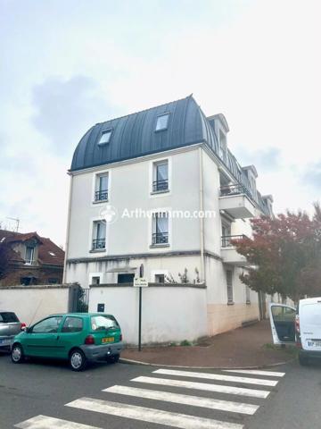 Location Appartement 3 pièces 65 m2 à Corbeil-Essonnes