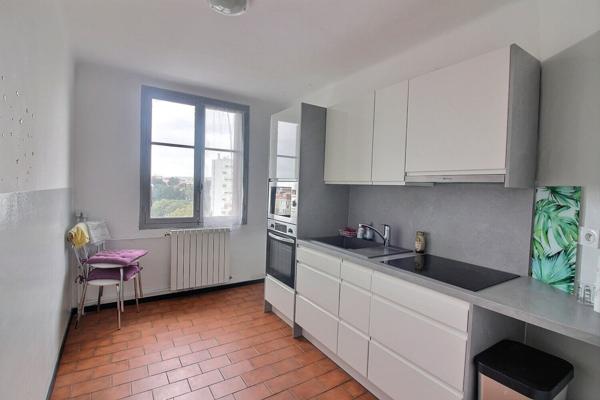 Appartement Marseille T3/4 pièce(s) 79.44 m² Capelette Timone Cave Balcon