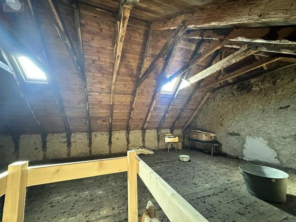 Maison à vendre à Allanche dans le Cantal (15160), ref : 15046-76