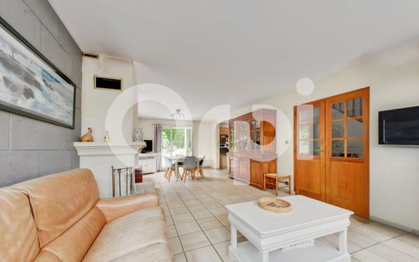 Maison à vendre    6 pièces • 120 m2 Lamorlaye