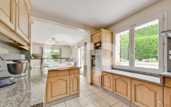 Maison à vendre    6 pièces • 120 m2 Lamorlaye