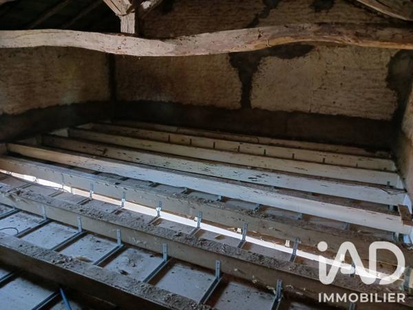 Parking à vendre 180 m² Usson-du-Poitou